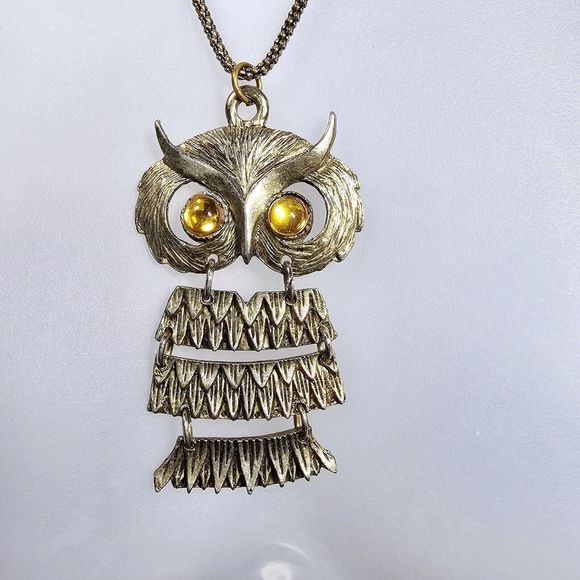 Owl Necklace Vintage Dangle Yellow Lucite Cabochon Articulated Gold Tone Bird - Picture 3 of 10
